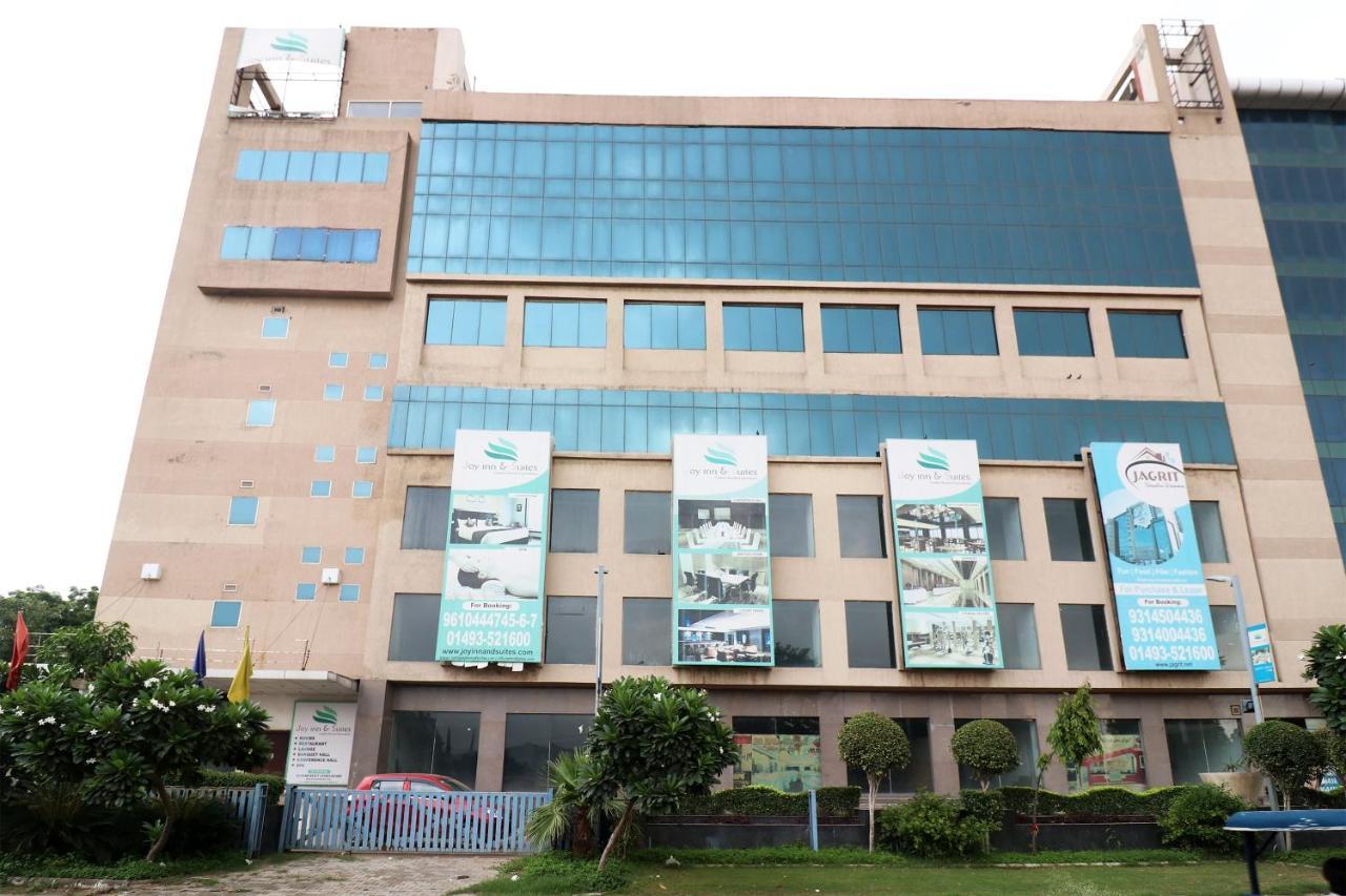 Capital O 19296 Joy Inn & Suites Bhiwadi Bagian luar foto